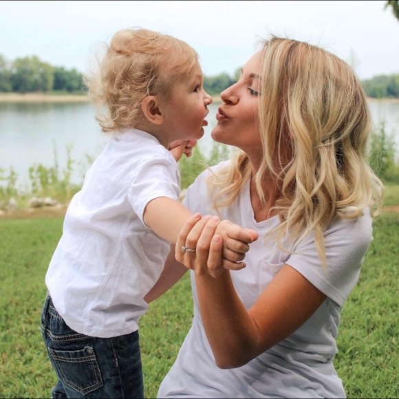 Meet your Posher, Kaitlyn - Picture 1 of 1